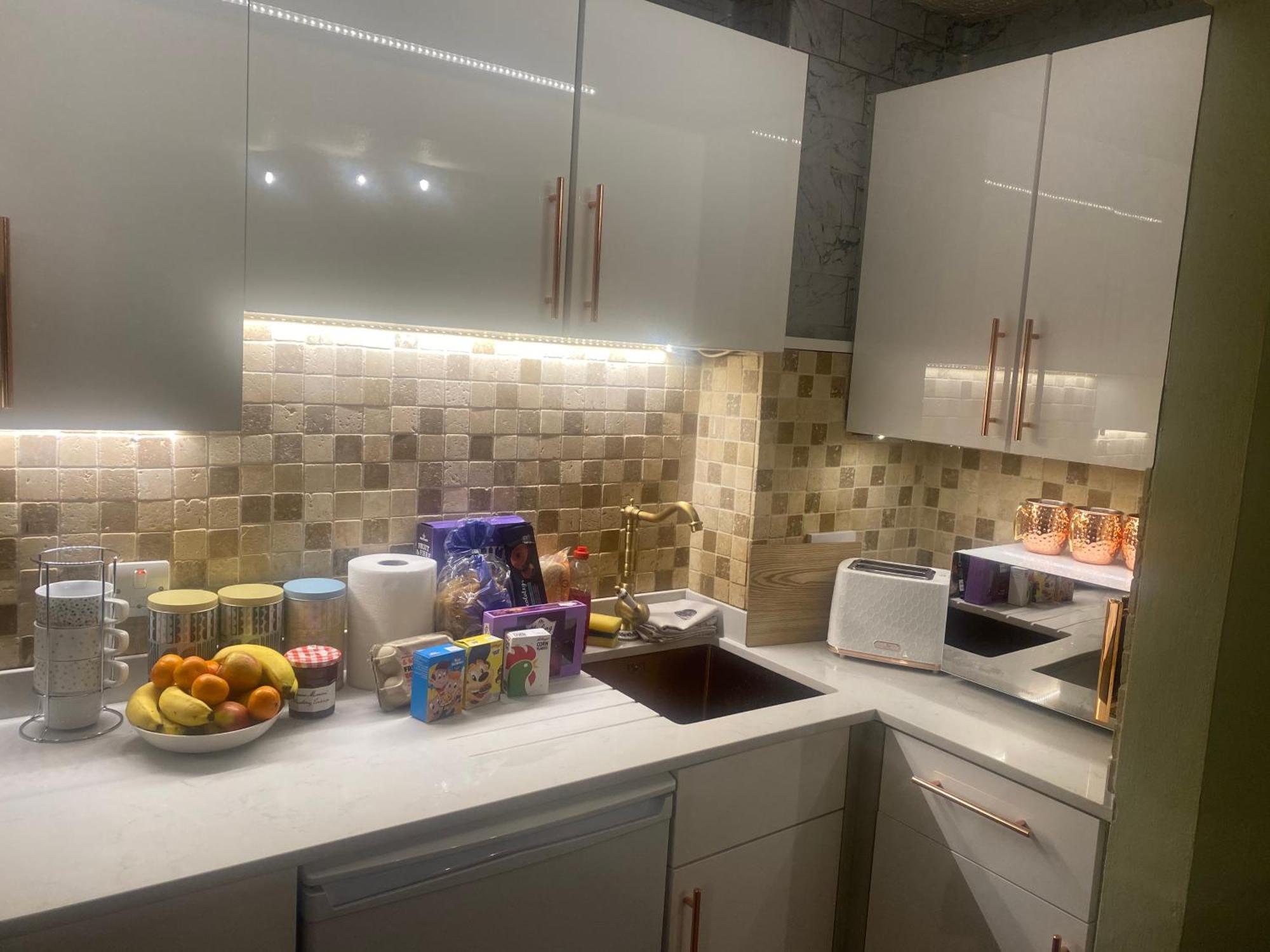 Quiet Lower Floor 2 Bed City Apartment With Private Patio Garden Bath Esterno foto