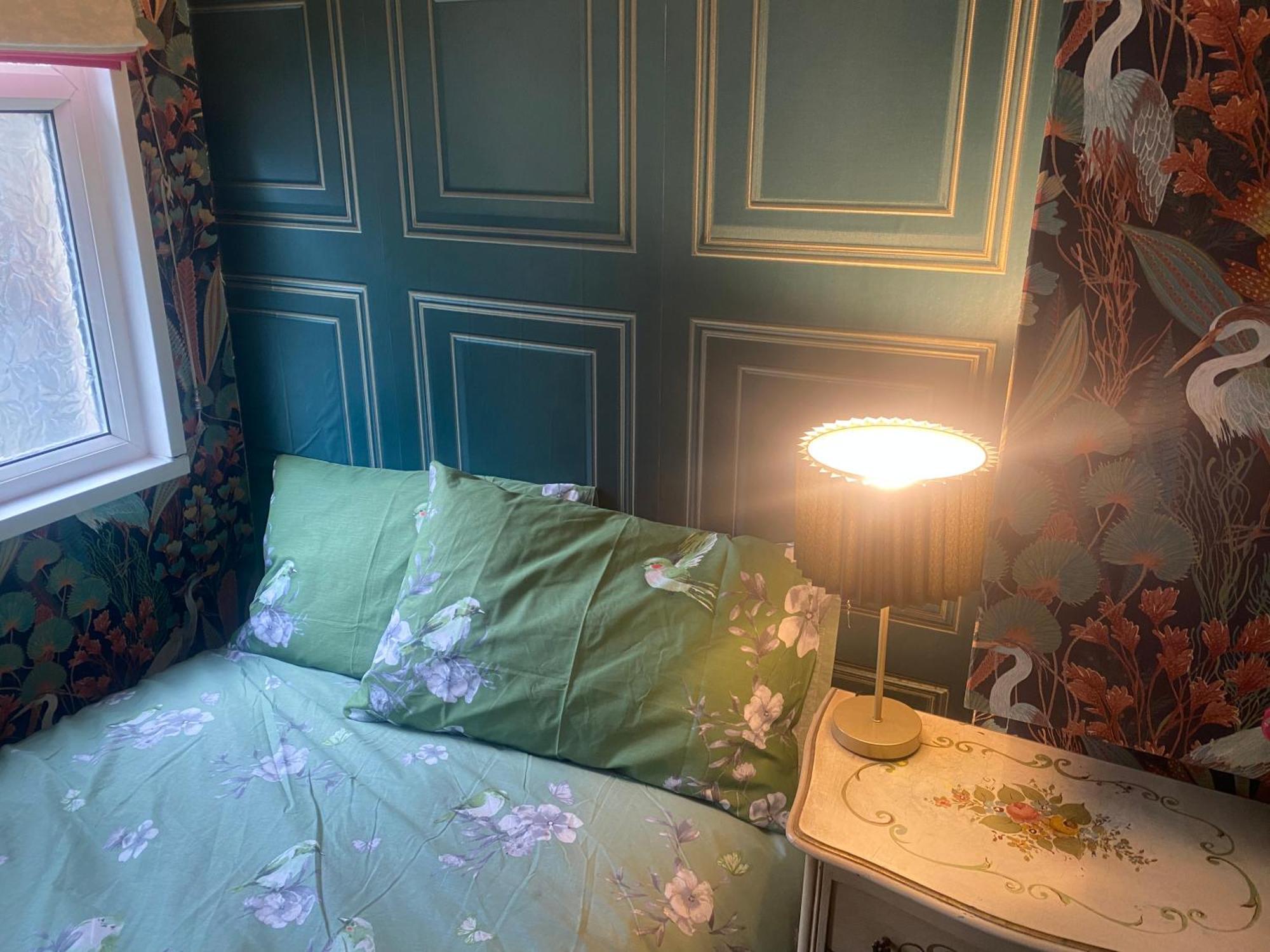Quiet Lower Floor 2 Bed City Apartment With Private Patio Garden Bath Esterno foto